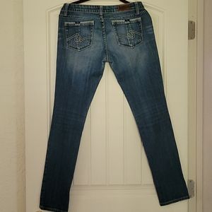 Anoname Jeans